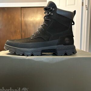 NWT Timberland Originals Ultra Waterproof Boot
